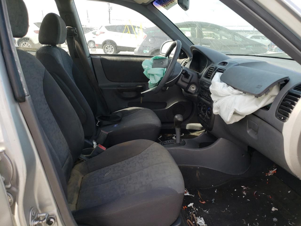 Photo 5 from auction – 2003 HYUNDAI ACCENT GL with VIN KMHCG45C33U429466