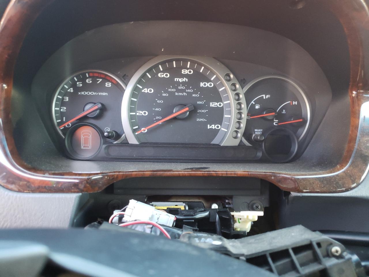 Photo 8 from auction – 2003 HONDA PILOT EXL with VIN 2HKYF18563H514112