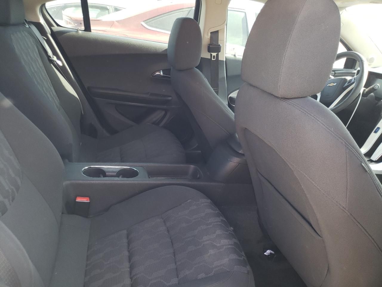 Photo 6 from auction – 2012 CHEVROLET VOLT with VIN 1G1RA6E42CU103980