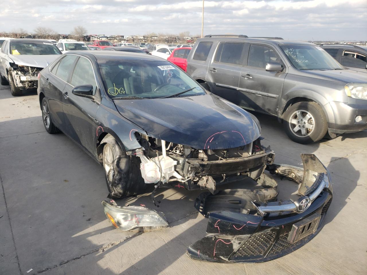 TOYOTA CAMRY LE 2015 with VIN 4T1BF1FK8FU031211 - Photo from auction