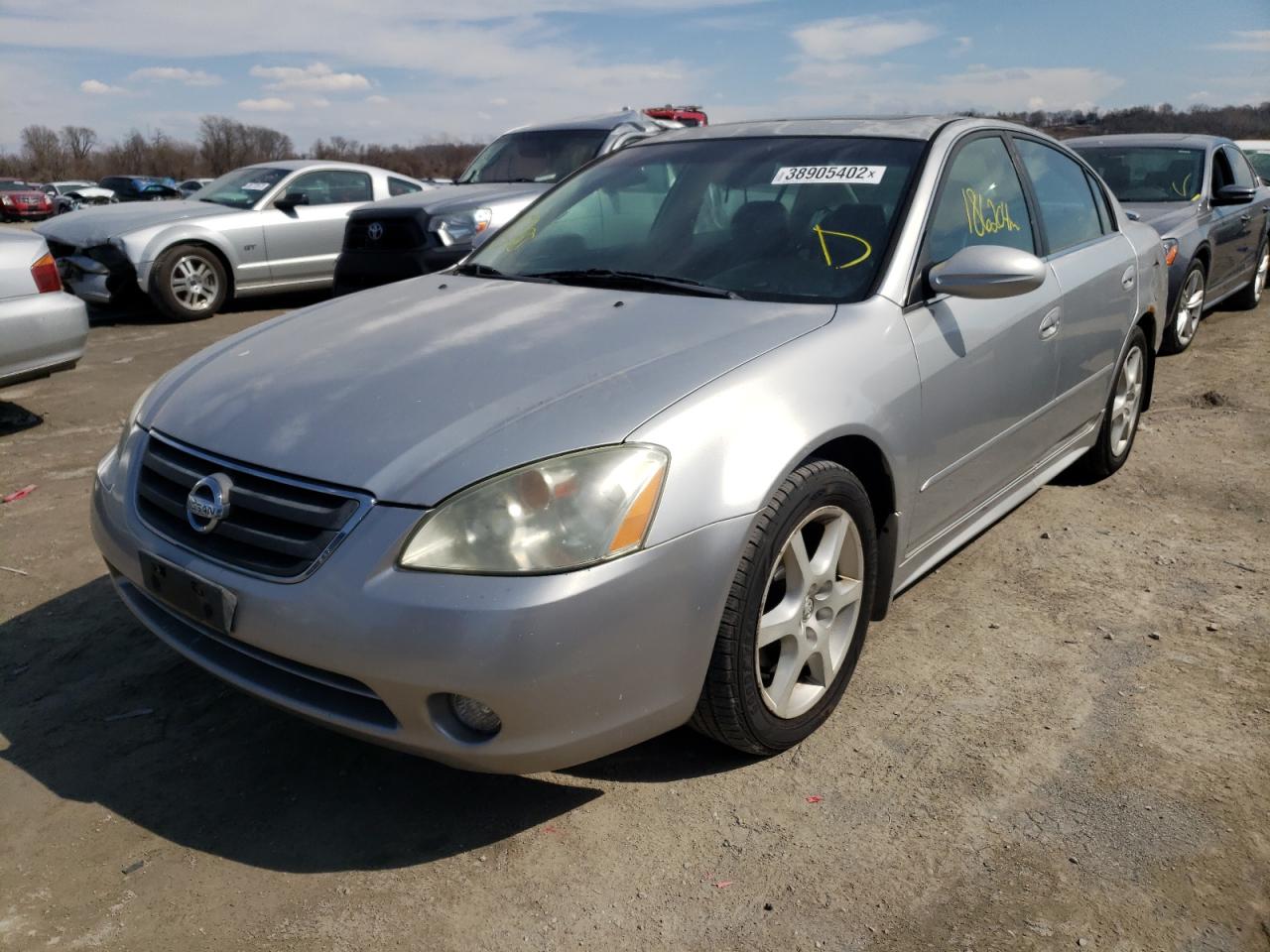 صورة رقم 2 من المزاد - 2003 NISSAN ALTIMA مع VIN 1N4BL11E13C112492
