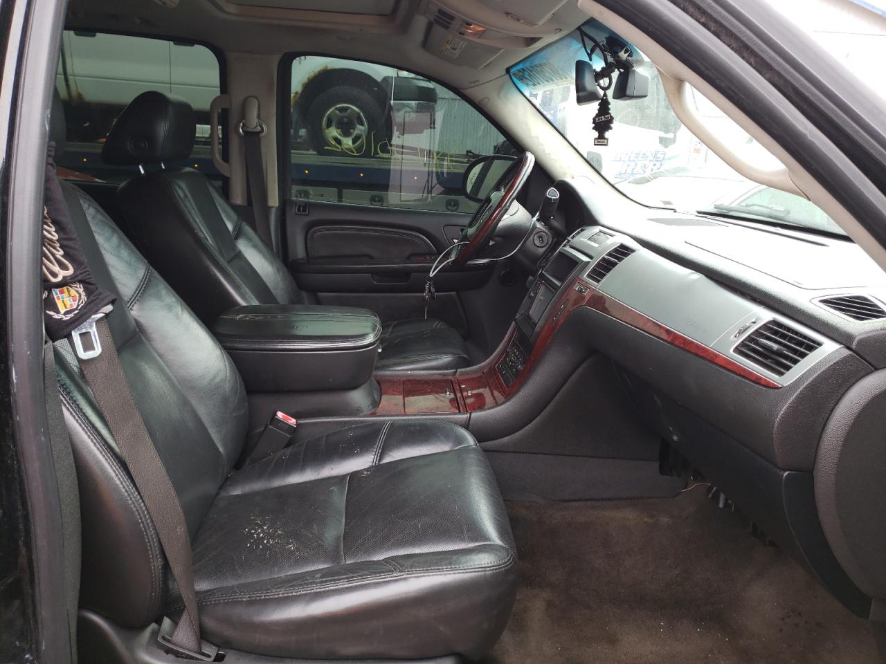 Photo 5 from auction – 2007 CADILLAC ESCALADE E with VIN 1GYFK66827R208191