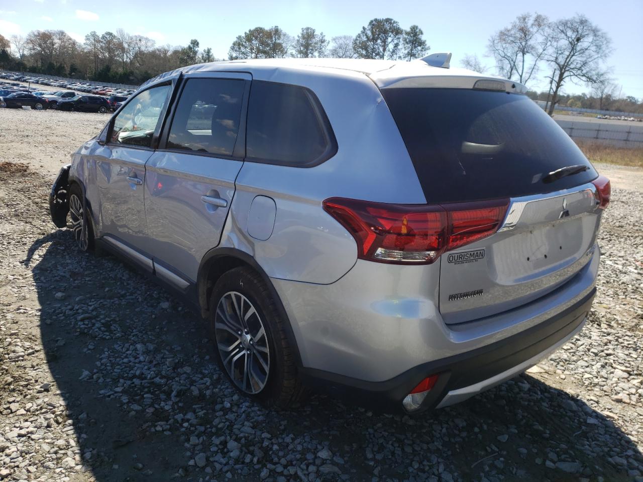 Photo 3 from auction – 2017 MITSUBISHI OUTLANDER with VIN JA4AD3A30HZ016302