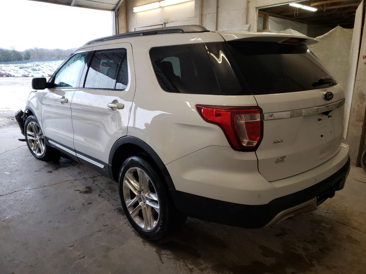 Photo 3 from auction – 2017 FORD EXPLORER X with VIN 1FM5K8D80HGA40821
