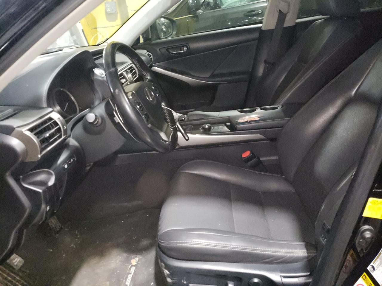 Photo 5 from auction – 2015 LEXUS IS 250 with VIN JTHBF1D24F5082124