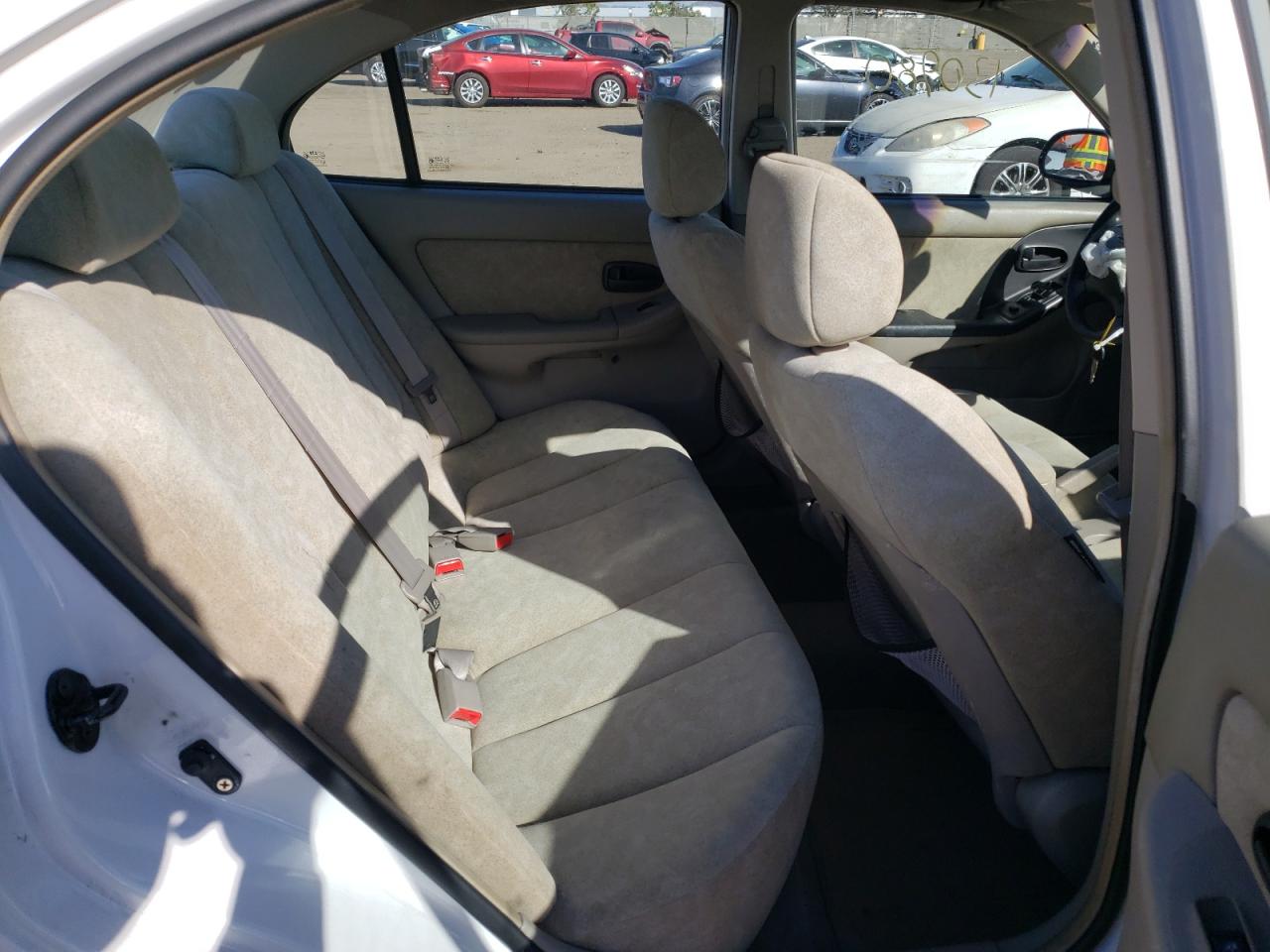 Photo 6 from auction – 2002 HYUNDAI ELANTRA GL with VIN KMHDN45D02U457095
