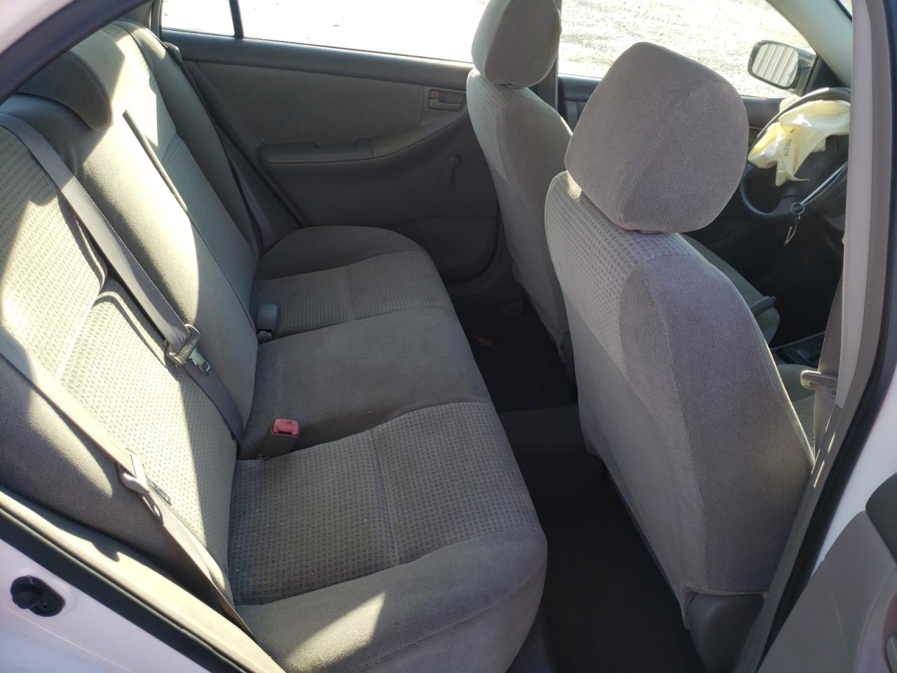 Photo 6 from auction – 2005 TOYOTA COROLLA CE with VIN 1NXBR32E45Z553920
