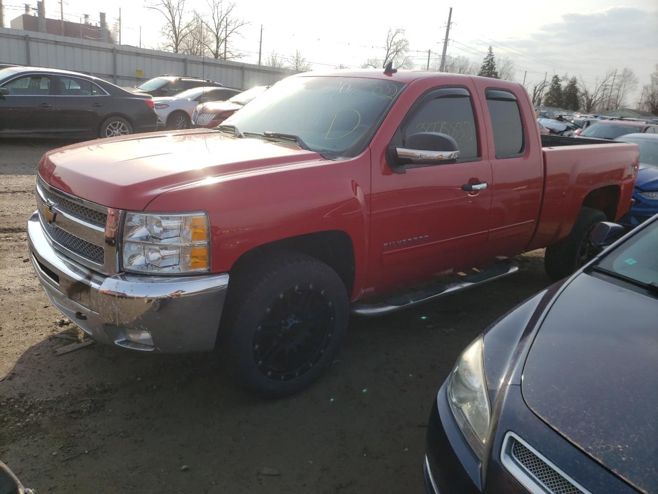 Photo 2 from auction – 2012 CHEVROLET SILVERADO with VIN 1GCRKSE71CZ267876