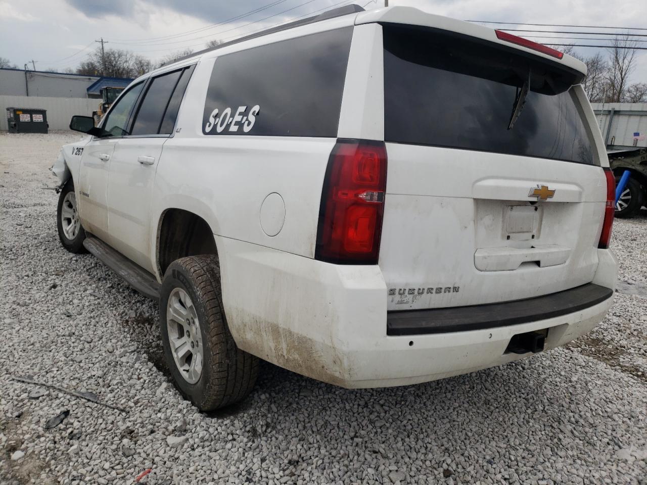Photo 3 from auction – 2016 CHEVROLET SUBURBAN K with VIN 1GNSKKEC0GR184046