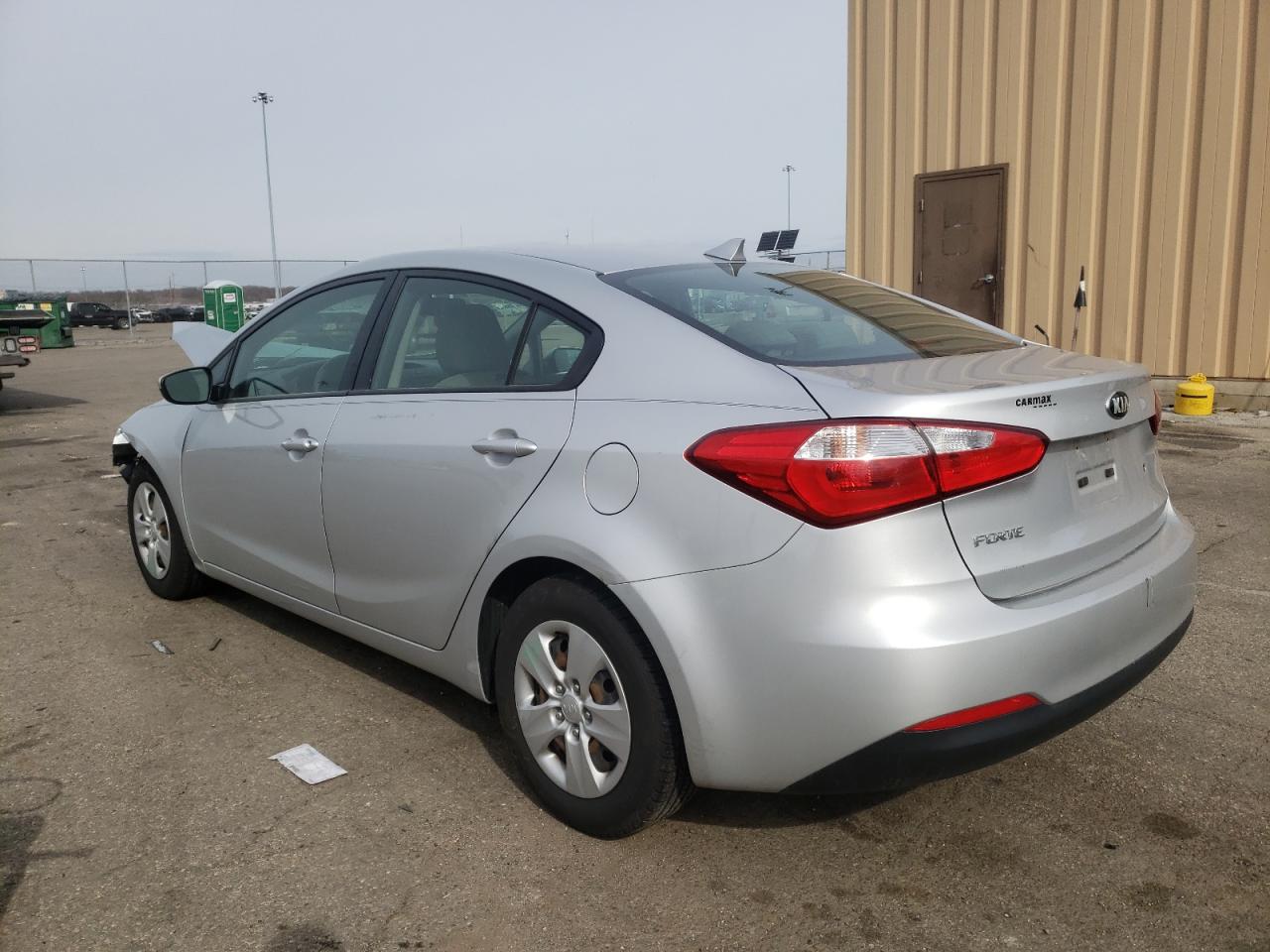 Photo 3 from auction – 2015 KIA FORTE LX with VIN KNAFK4A60F5379072