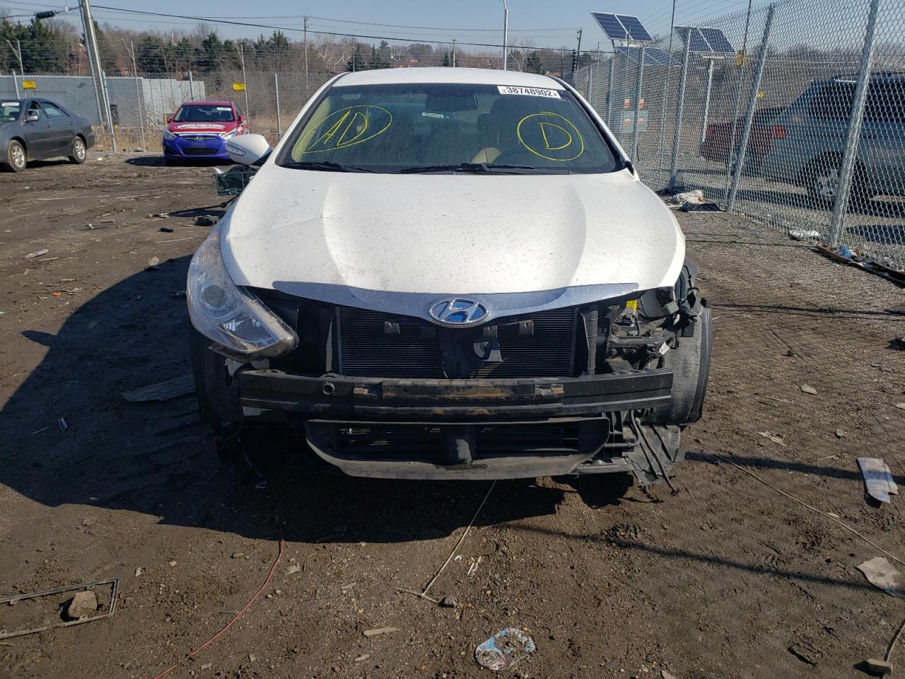 Photo 9 from auction – 2012 HYUNDAI SONATA HYB with VIN KMHEC4A47CA020942