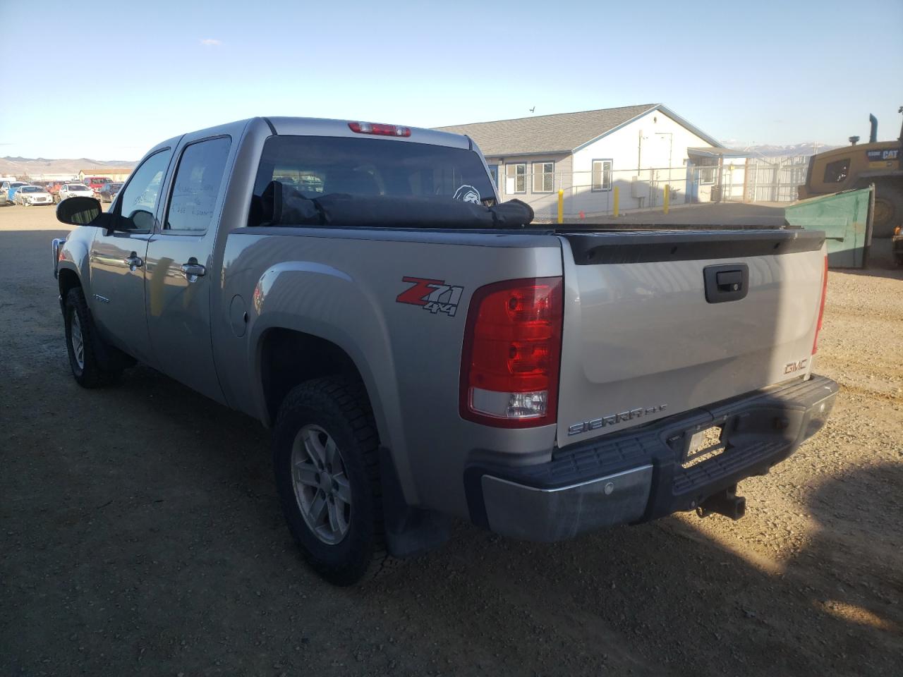 Photo 3 from auction – 2008 GMC SIERRA K15 with VIN 2GTEK13M481103281