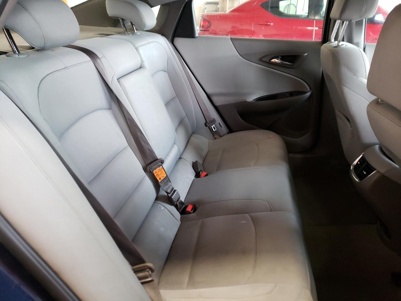 Photo 6 from auction – 2017 CHEVROLET MALIBU LT with VIN 1G1ZE5STXHF130110
