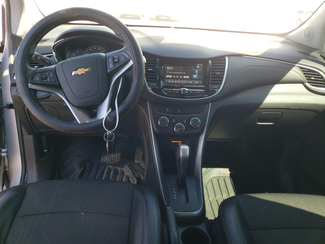 Photo 9 from auction – 2017 CHEVROLET TRAX 1LT with VIN KL7CJLSB7HB184568