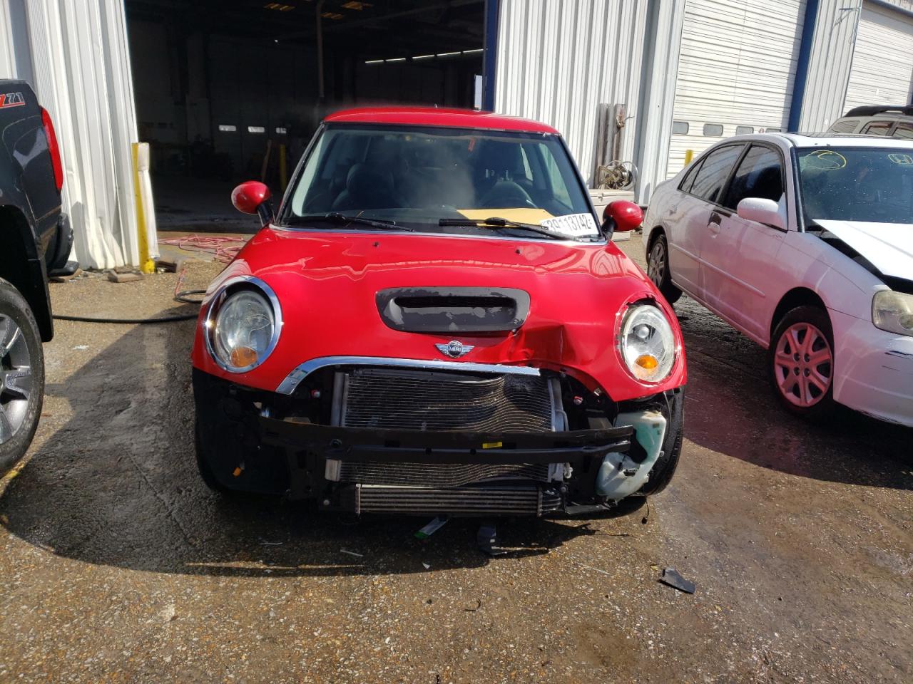 Photo 9 from auction – 2010 MINI COOPER S with VIN WMWMF7C56ATX45638