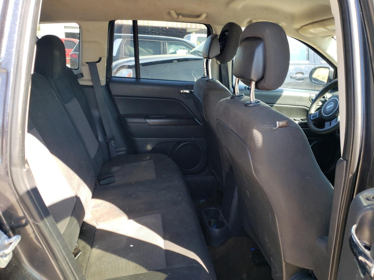 Photo 6 from auction – 2014 JEEP COMPASS SP with VIN 1C4NJCBA2ED777211