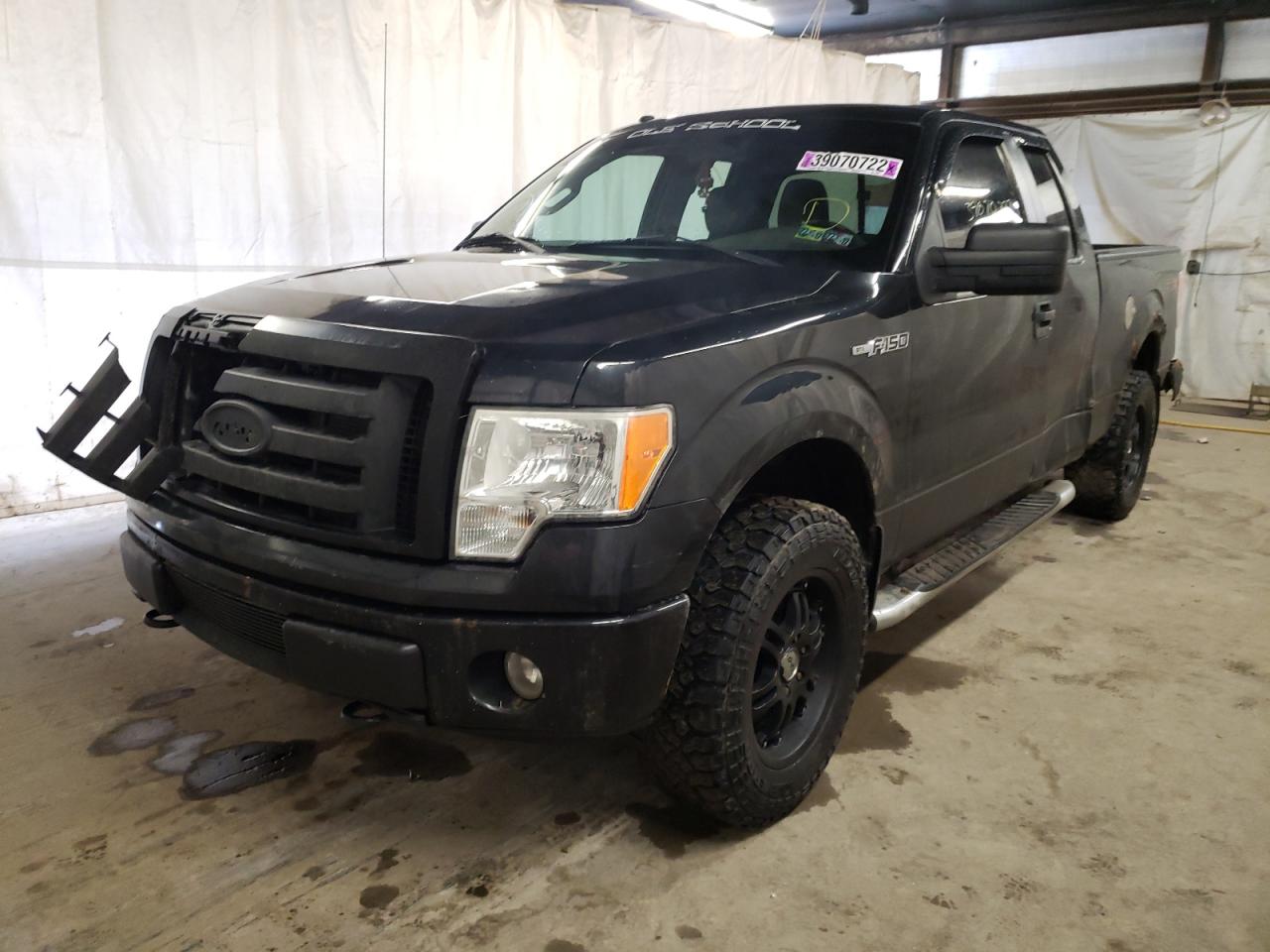 Photo 2 from auction – 2010 FORD F150 SUPER with VIN 1FTEX1E81AFA87718