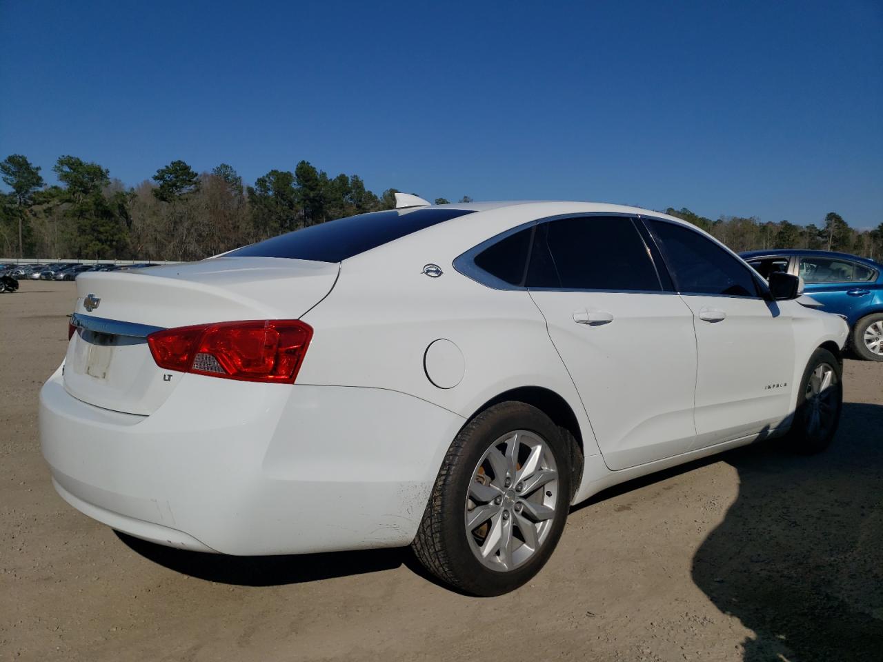 Photo 4 from auction – 2016 CHEVROLET IMPALA LT with VIN 2G1115S32G9127380