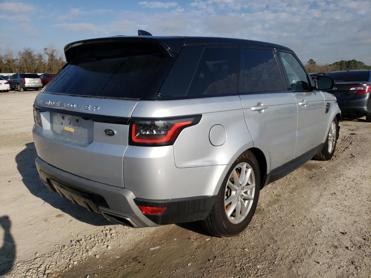 Photo 4 from auction – 2019 LAND ROVER RANGE ROVE with VIN SALWG2RV8KA423530