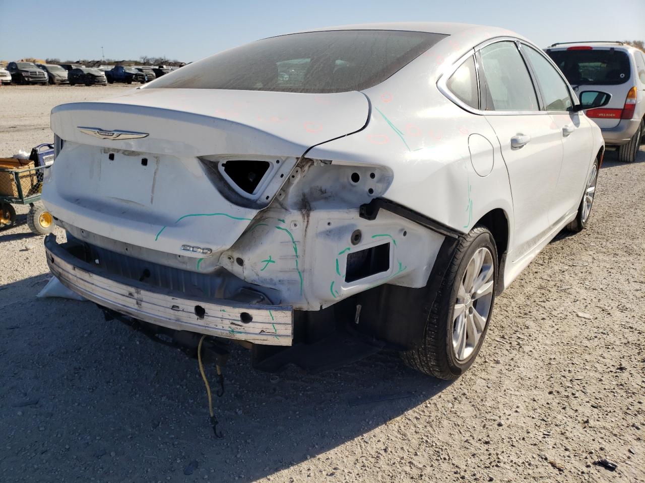 Photo 4 from auction – 2016 CHRYSLER 200 LIMITE with VIN 1C3CCCAB6GN166241