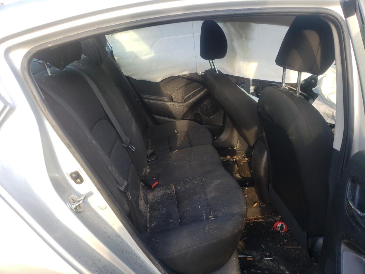 Photo 6 from auction – 2016 KIA FORTE LX with VIN KNAFK4A68G5502585