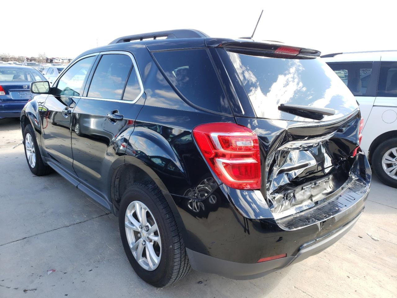 Photo 3 from auction – 2017 CHEVROLET EQUINOX LT with VIN 2GNALCEK7H1595069