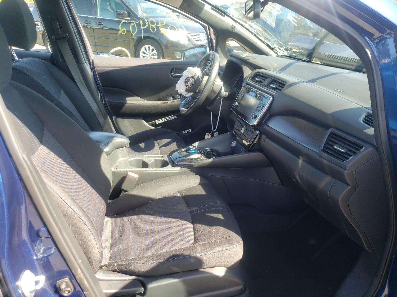 Photo 5 from auction – 2018 NISSAN LEAF S with VIN 1N4AZ1CPXJC310834