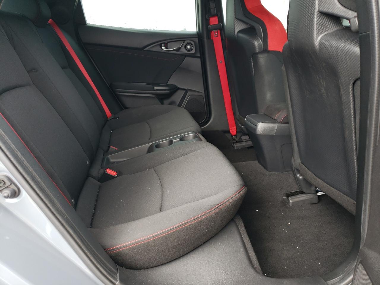 Photo 6 from auction – 2020 HONDA CIVIC TYPE with VIN SHHFK8G70LU200175