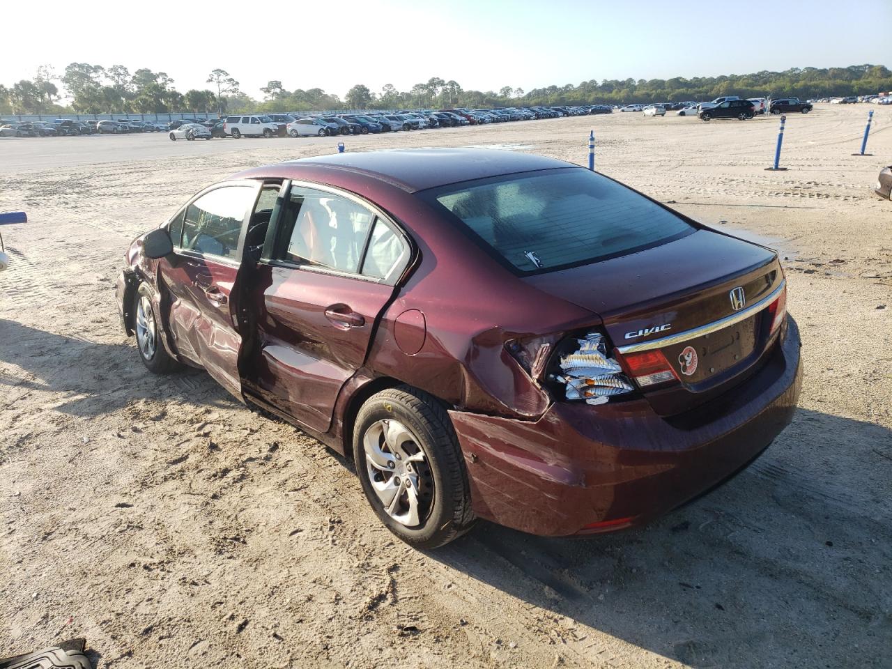 Photo 3 from auction – 2013 HONDA CIVIC LX with VIN 19XFB2F56DE274187