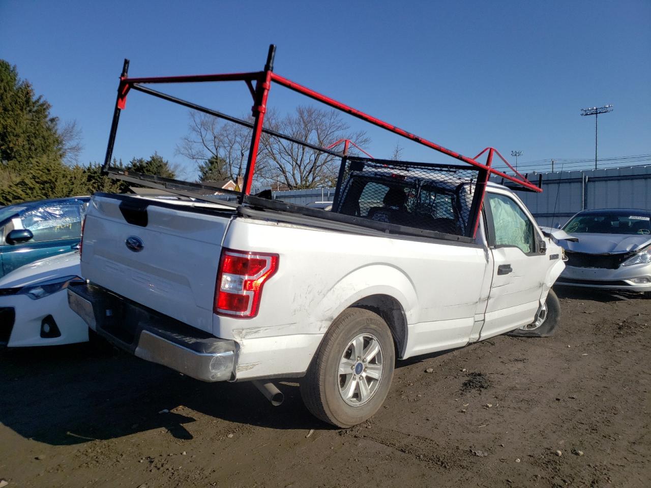 Photo 4 from auction – 2019 FORD F150 with VIN 1FTMF1C55KKD93014