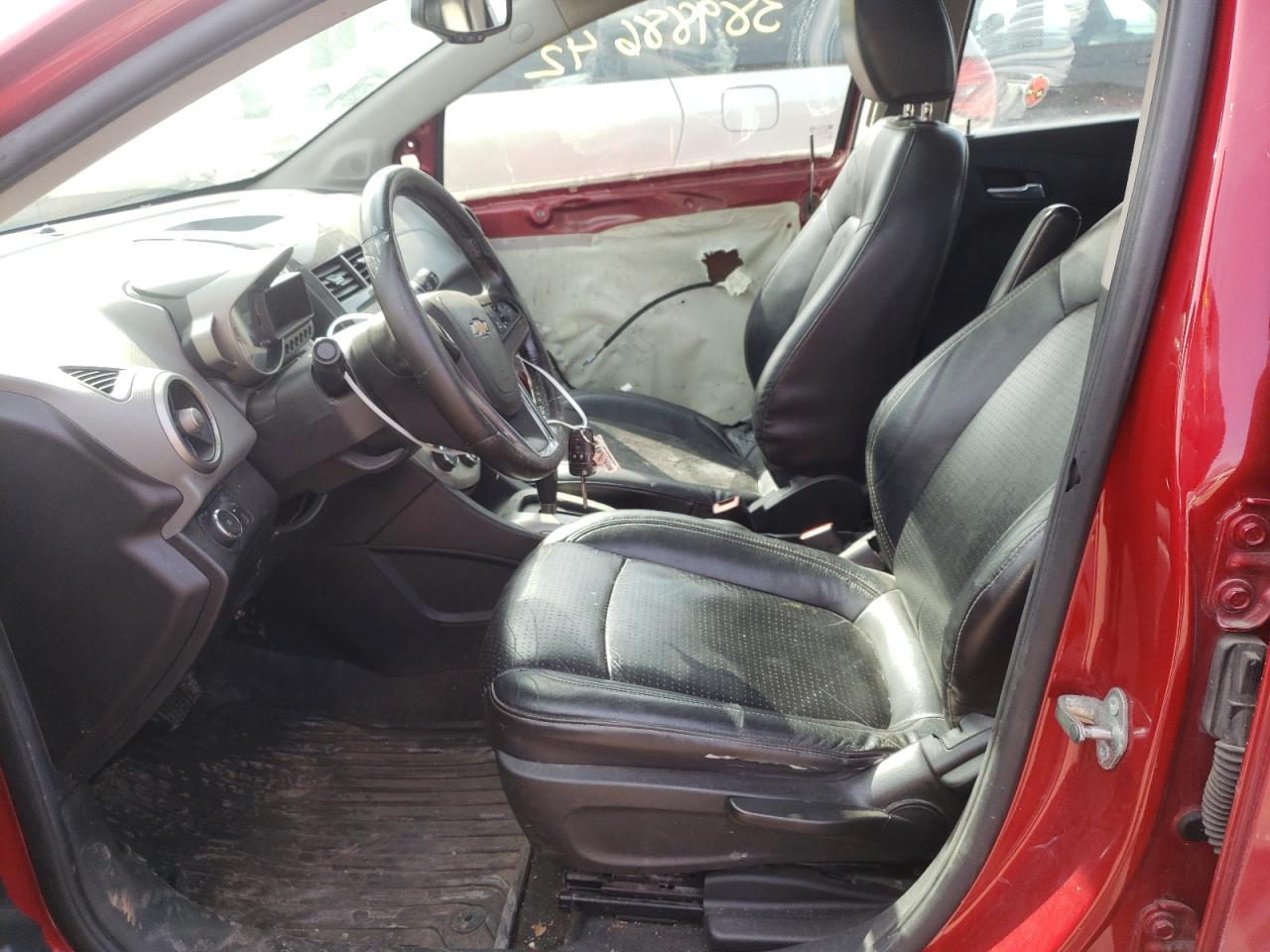 Photo 5 from auction – 2014 CHEVROLET SONIC LTZ with VIN 1G1JE6SB5E4241195