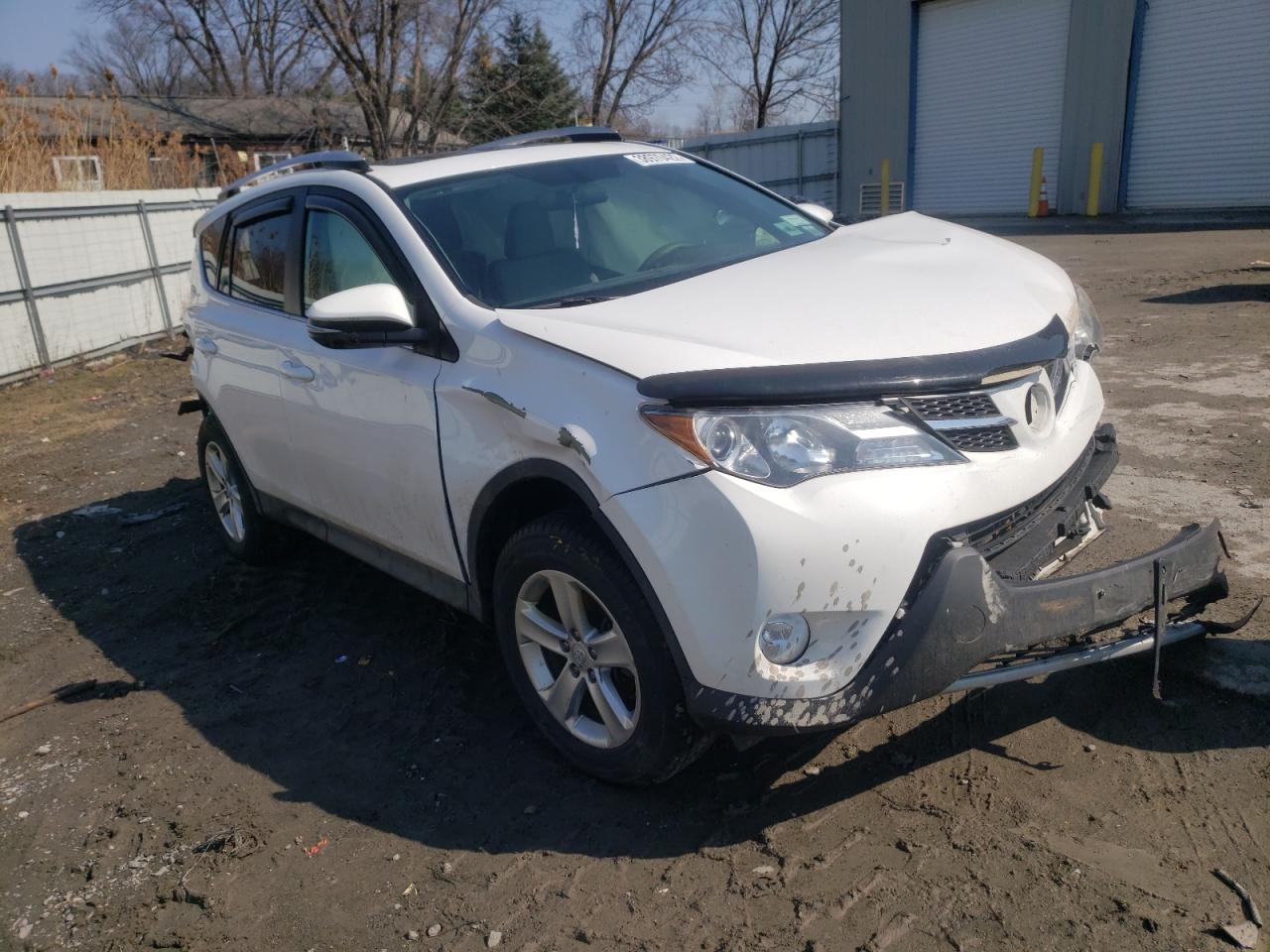 TOYOTA RAV4 XLE 2013 with VIN 2T3RFREV8DW032131 - Photo from auction