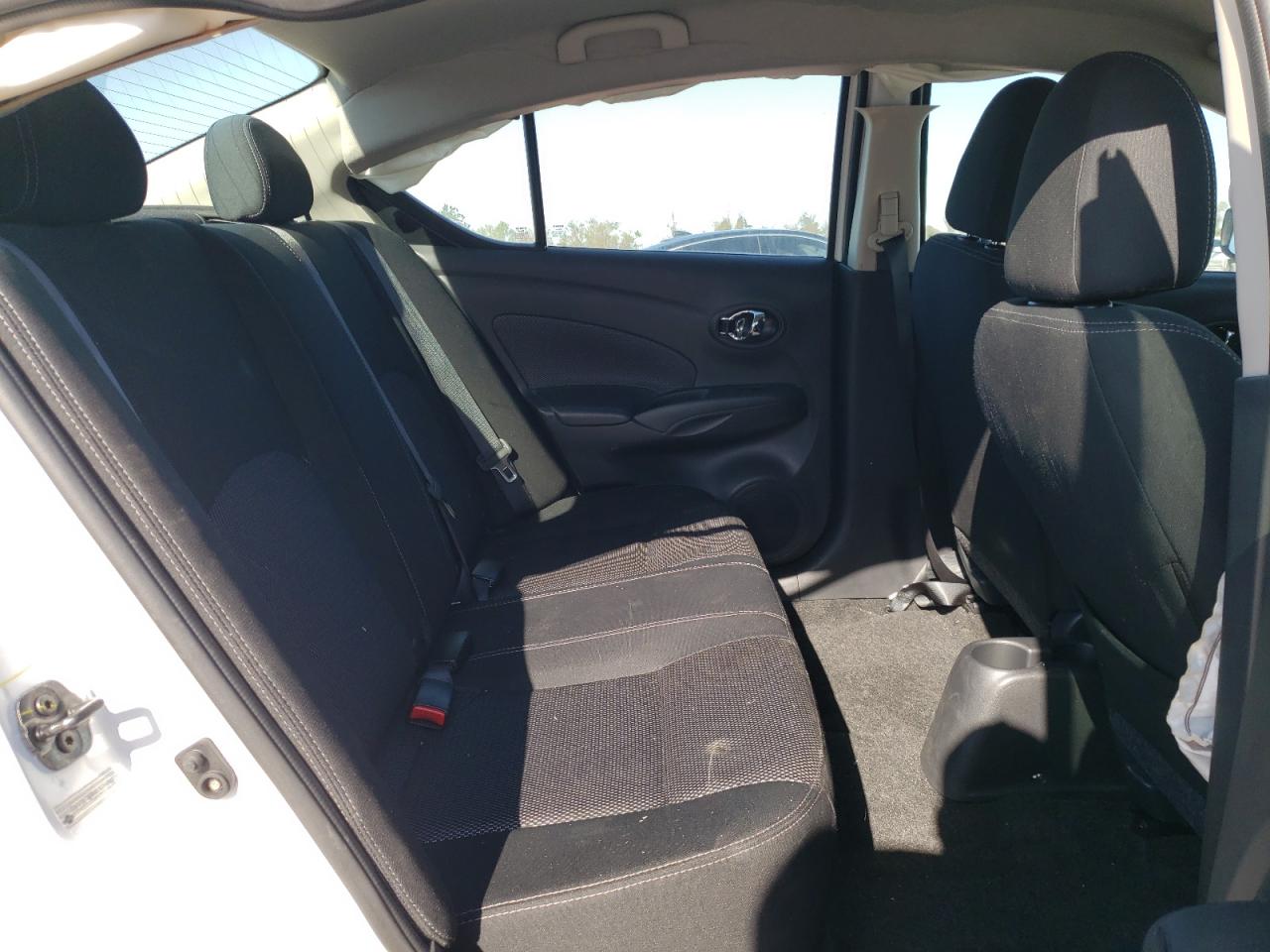 Photo 6 from auction – 2019 NISSAN VERSA S with VIN 3N1CN7AP8KL875760