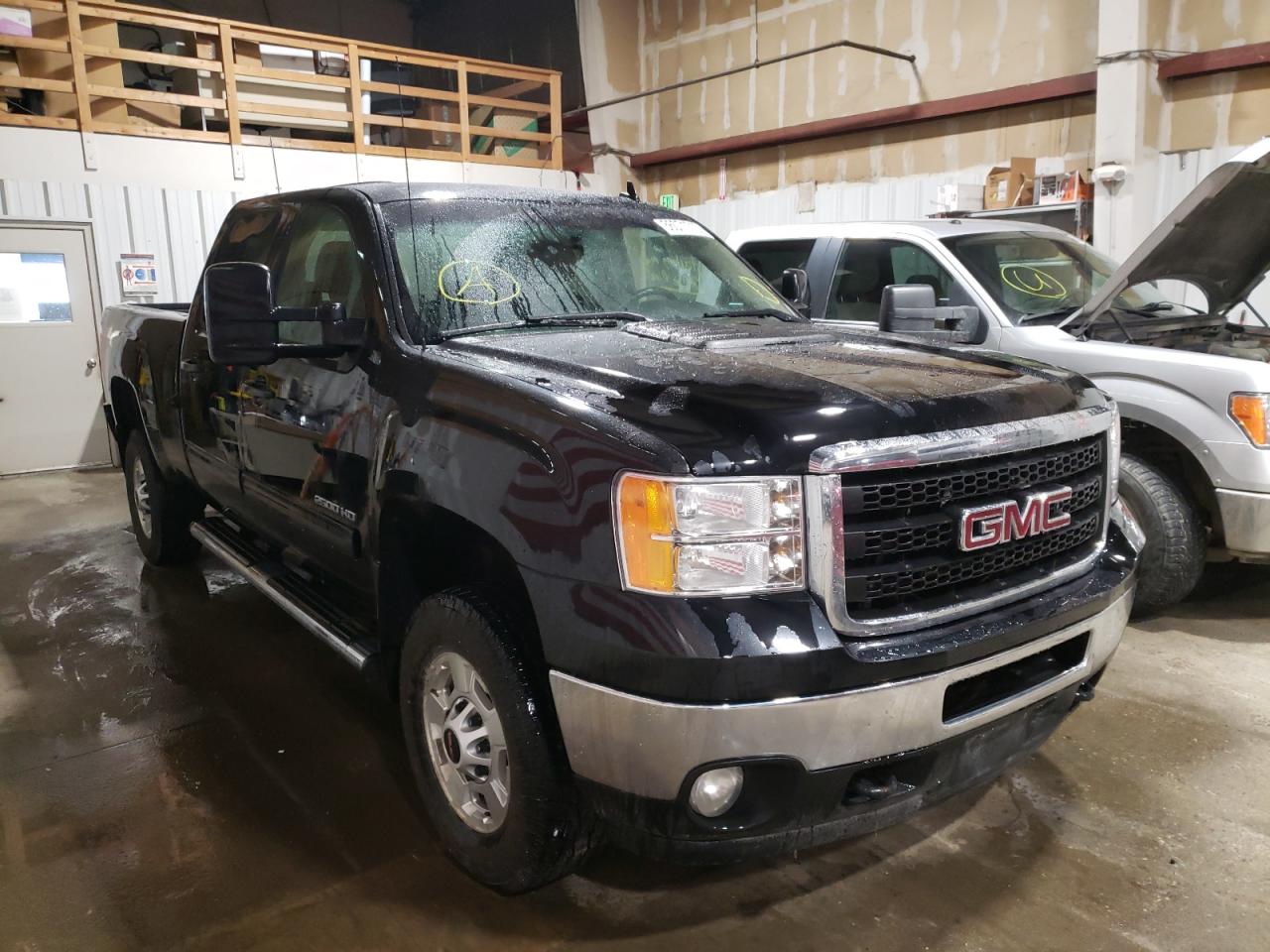 GMC SIERRA K25 2011 with VIN 1GT120CG0BF121358 - Photo from auction