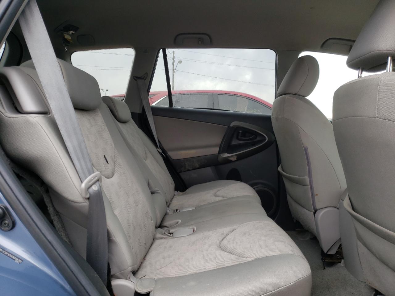 Photo 6 from auction – 2011 TOYOTA RAV4 with VIN 2T3BF4DV6BW094369