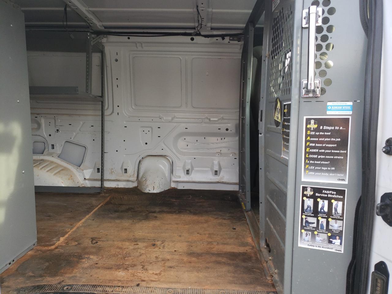 Photo 6 from auction – 2013 FORD ECONOLINE with VIN 1FTNE2EW0DDB15356