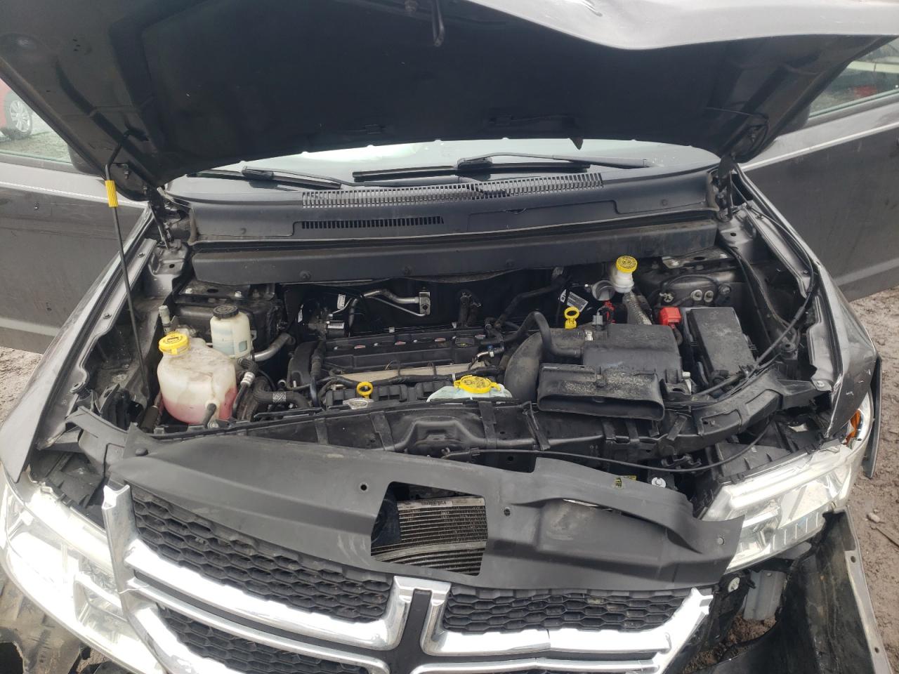 Photo 7 from auction – 2018 DODGE JOURNEY SE with VIN 3C4PDCAB8JT529592