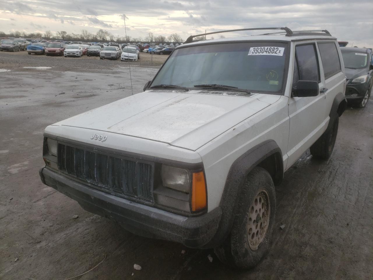 Photo 2 from auction – 1991 JEEP CHEROKEE S with VIN 1J4FT87S2ML636862