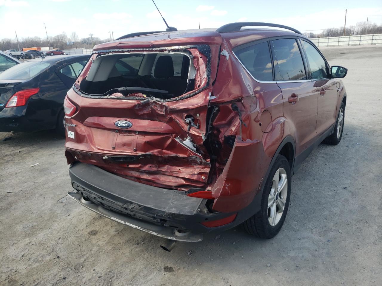 Photo 4 from auction – 2016 FORD ESCAPE SE with VIN 1FMCU0GX3GUA74922