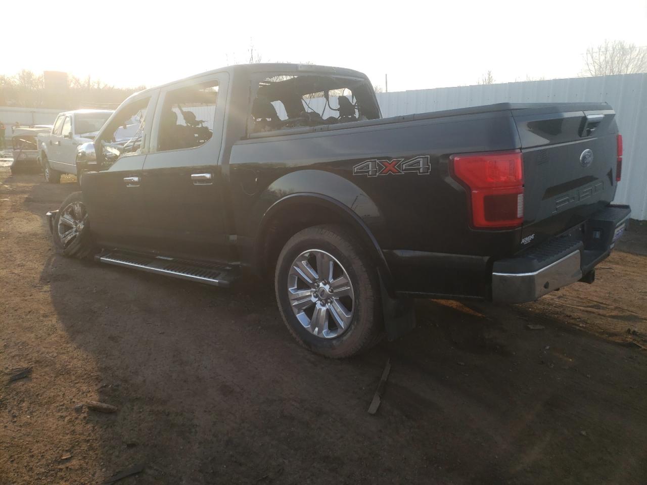 Photo 3 from auction – 2018 FORD F150 SUPER with VIN 1FTEW1E52JFE14555