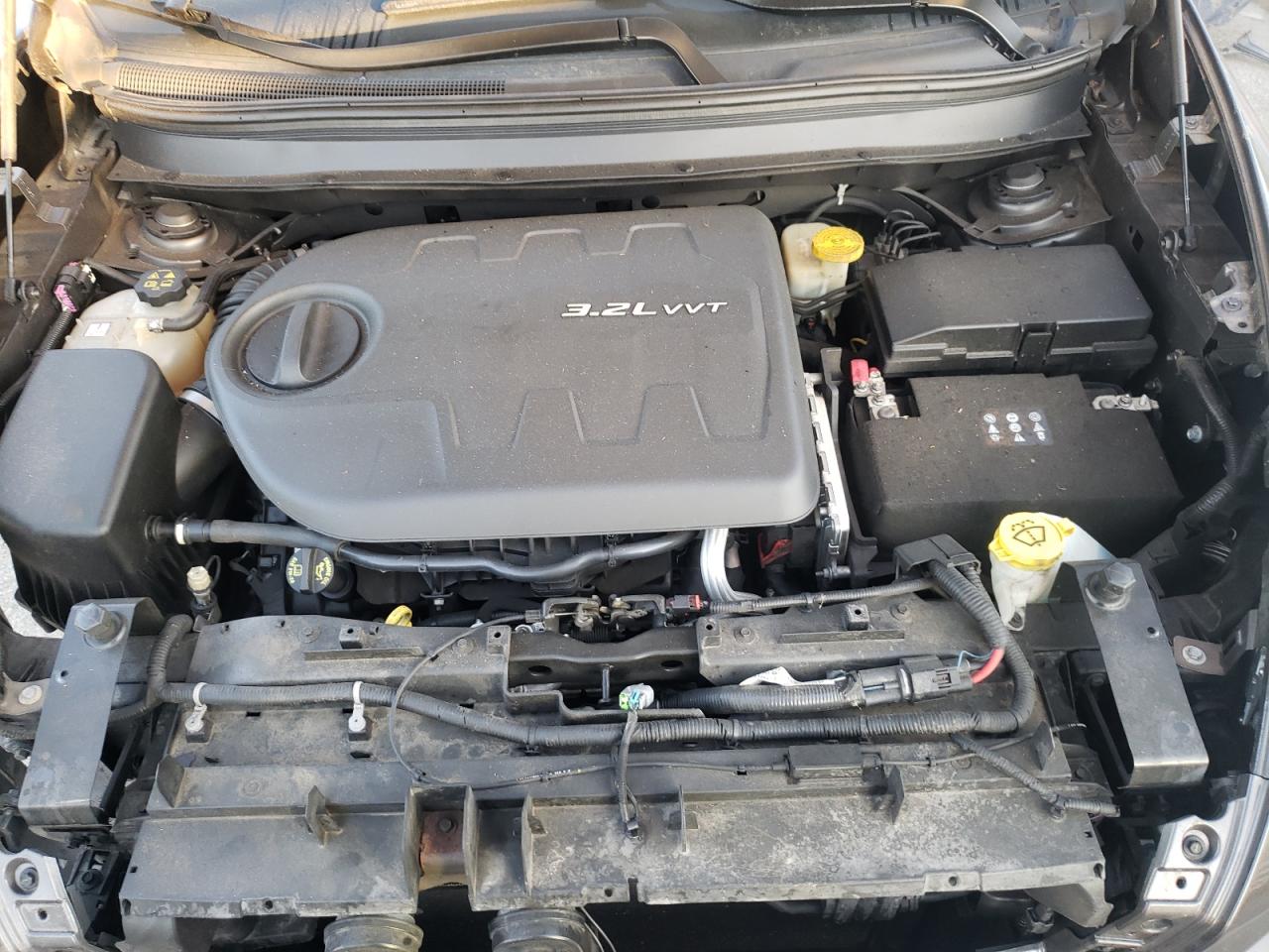 Photo 7 from auction – 2014 JEEP CHEROKEE L with VIN 1C4PJMCS0EW220467