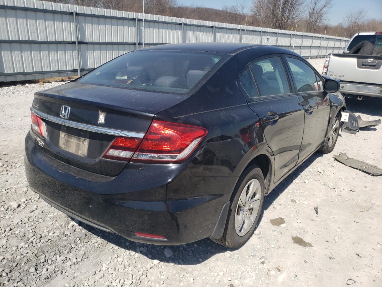 Photo 4 from auction – 2013 HONDA CIVIC LX with VIN 2HGFB2F5XDH591685