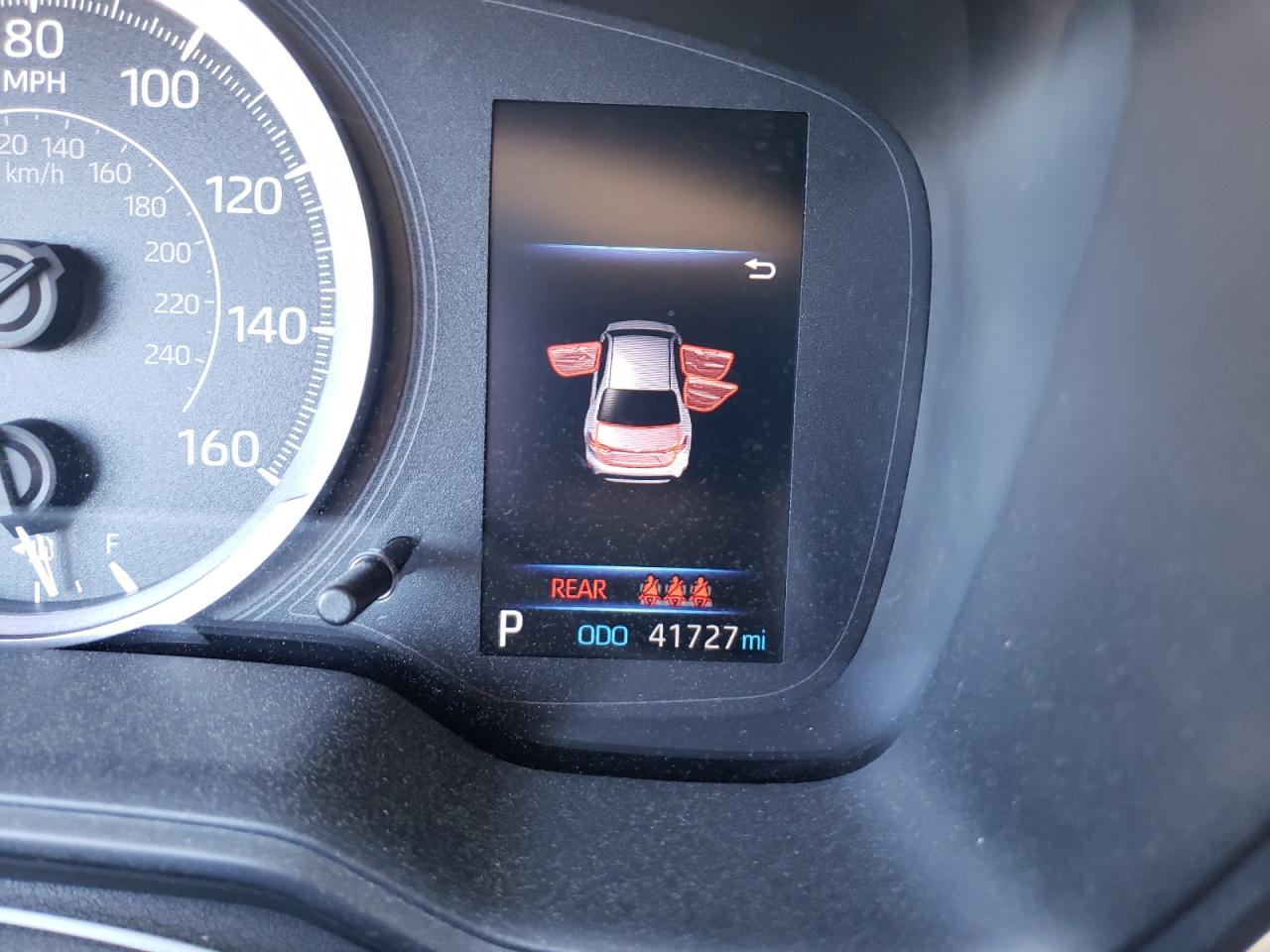 Photo 8 from auction – 2020 TOYOTA COROLLA LE with VIN JTDEPRAE1LJ033717