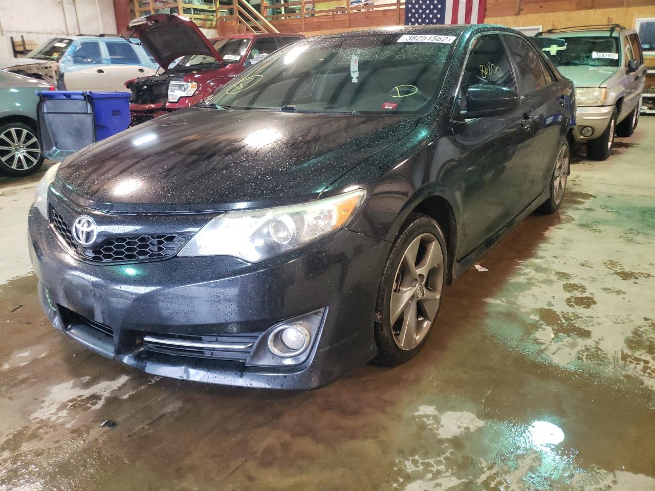 Photo 2 from auction – 2012 TOYOTA CAMRY BASE with VIN 4T1BF1FK4CU173390