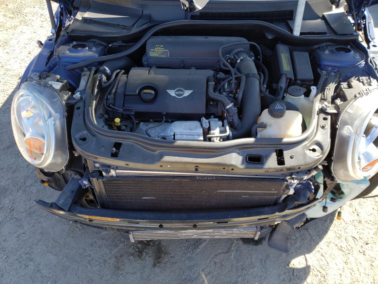 Photo 7 from auction – 2012 MINI COOPER S with VIN WMWZP3C53CT250702