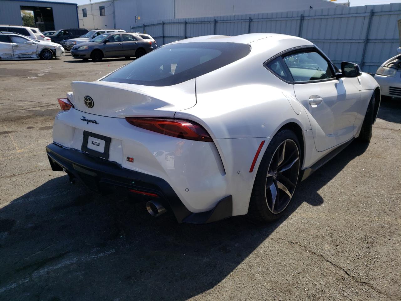 Photo 4 from auction – 2022 TOYOTA SUPRA BASE with VIN WZ1DB0C05NW047702