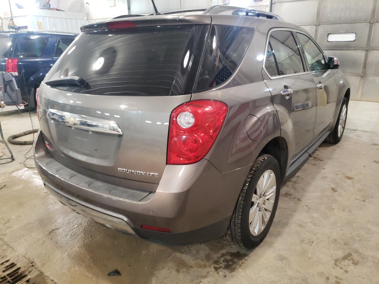 Photo 4 from auction – 2010 CHEVROLET EQUINOX LT with VIN 2CNFLGEW8A6347006