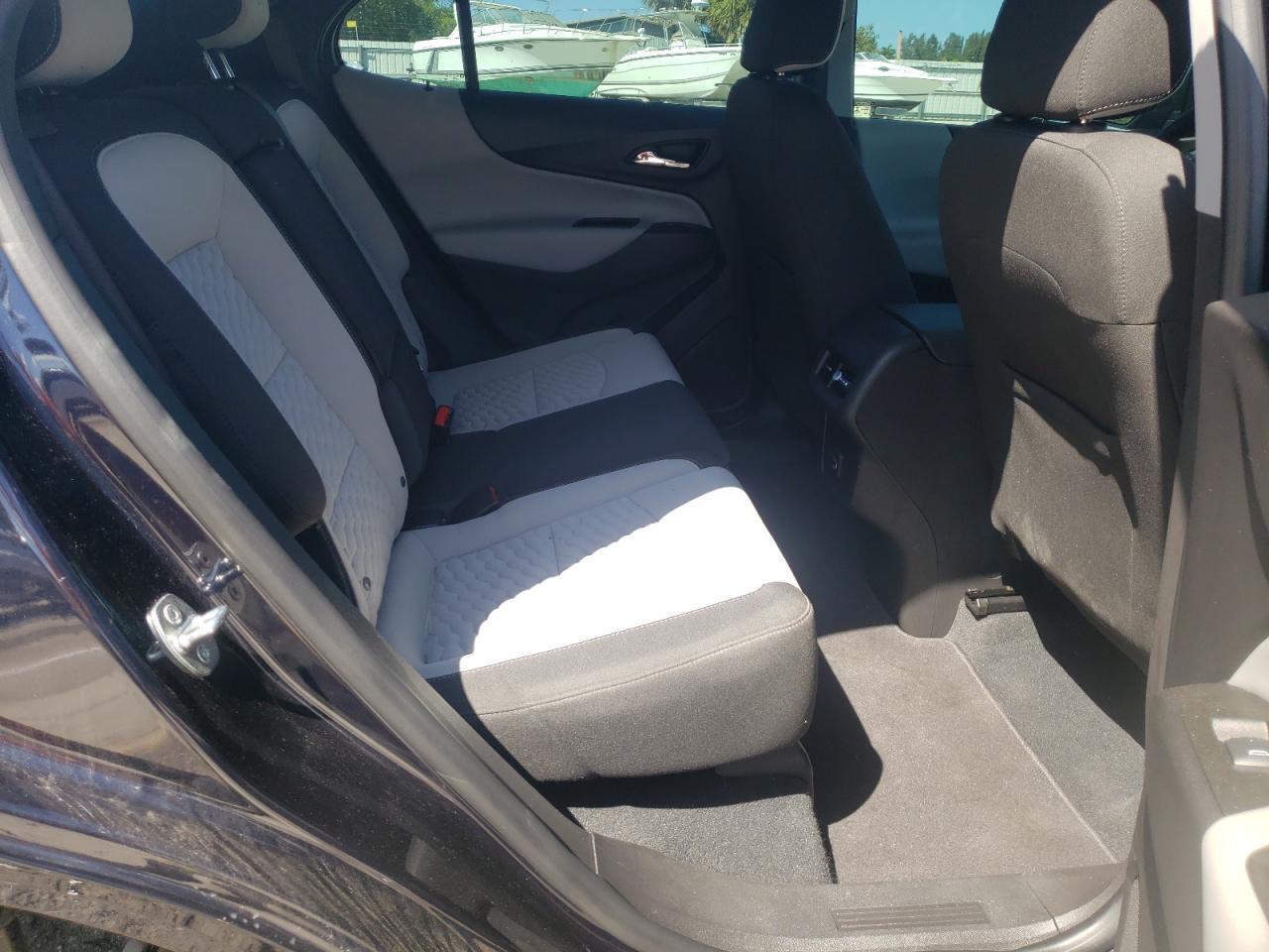 Photo 6 from auction – 2021 CHEVROLET EQUINOX LS with VIN 3GNAXHEV6MS116411