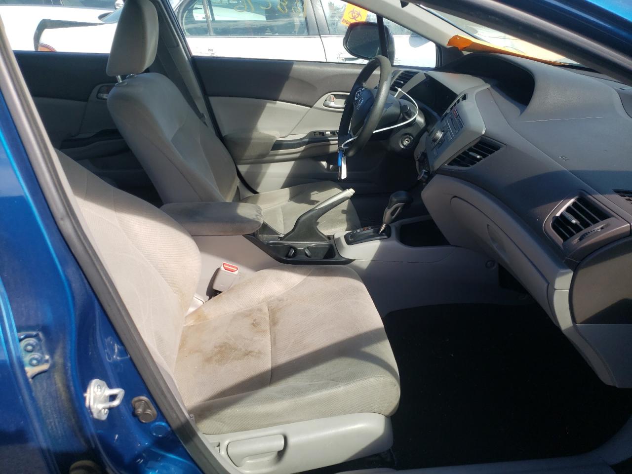 Photo 5 from auction – 2012 HONDA CIVIC LX with VIN 19XFB2F59CE344697