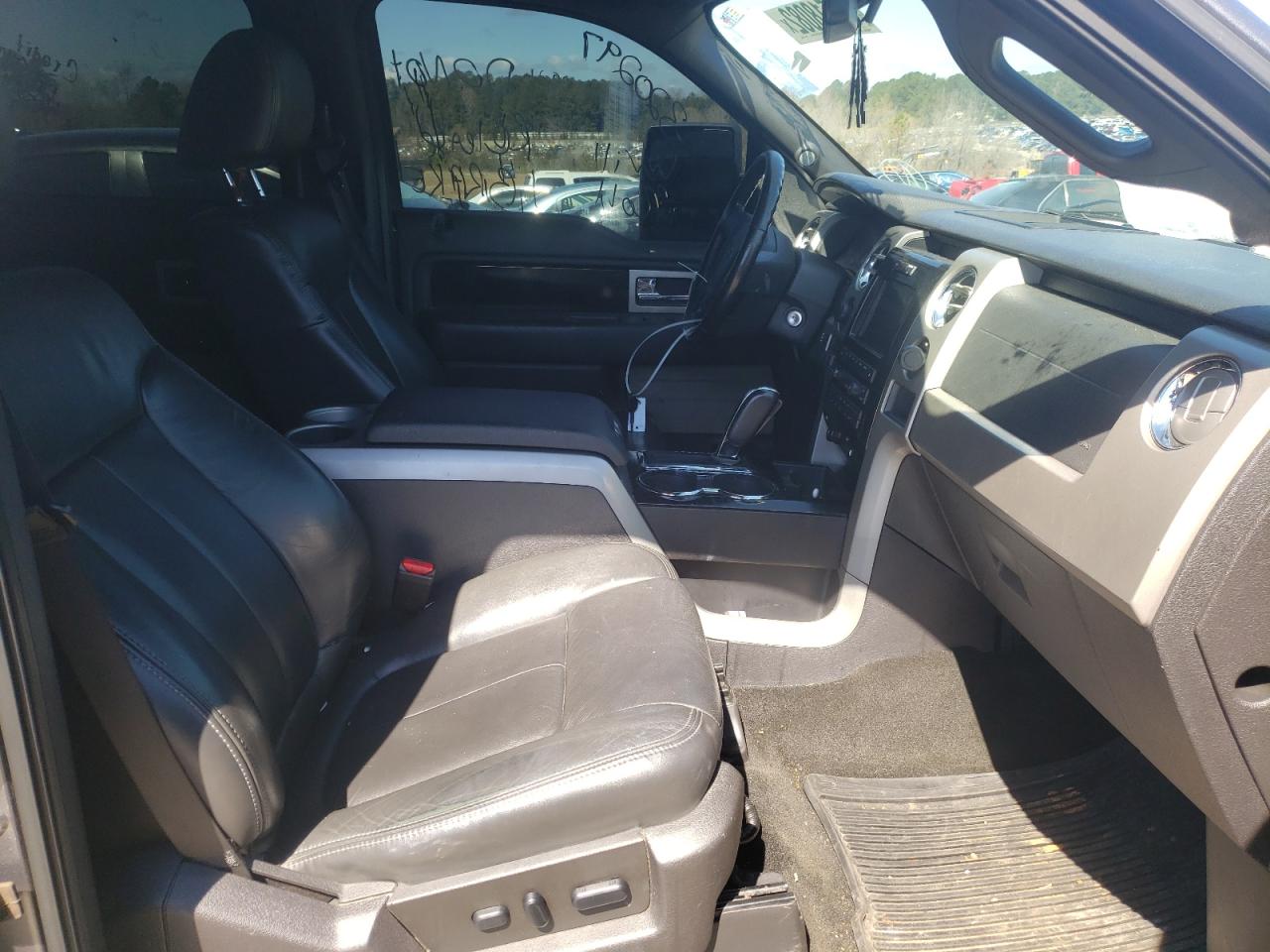 Photo 5 from auction – 2011 FORD F150 SUPER with VIN 1FTFW1ET2BFA81469